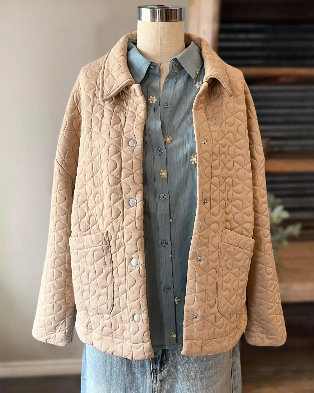 Oversized Pockets Quilted Jacket